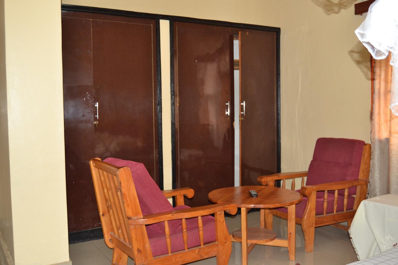 Happiness Star Motel Butare Exterior foto
